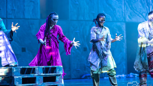 Les Bohémiens dirigés par Clopin