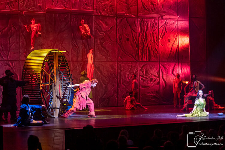 ANGELO DEL VECCHIO Quasimodo