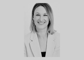 Jouer à la cachette, un roman bienveillant, authentique et rafraichissant