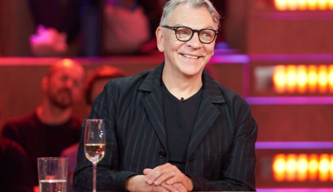 Je viens vers la rentrée : Marc Labrèche donne le coup d’envoi à la programmation d’automne de Noovo