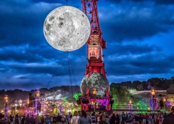 Découvrez le Museum of the Moon à Laval : une expérience lunaire unique