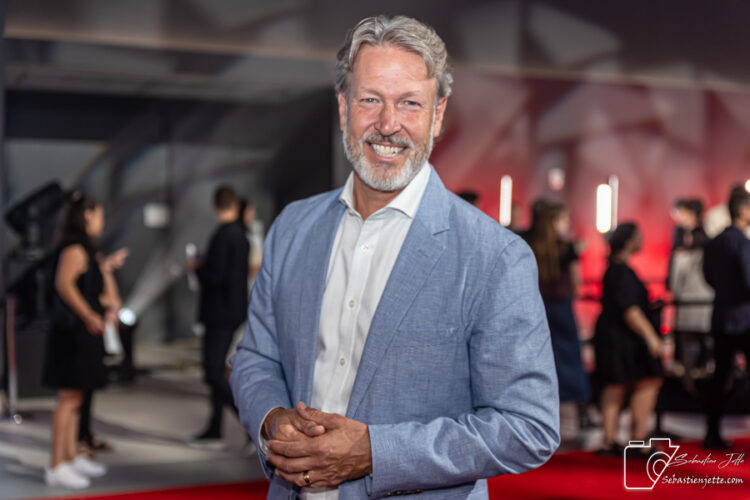 Tapis rouge pour la rentrée de Radio-Canada – photos et entrevues