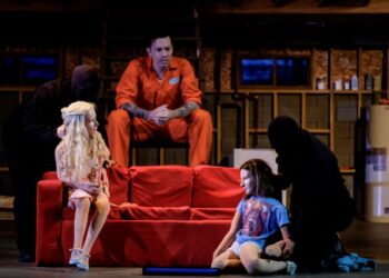 Courville : les chemins tortueux de la mémoire