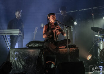 Dominique Fils-Aimé nous fait voyager avec son concert Roots