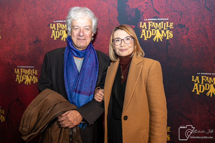 La comédie musicale «La famille Addams»: un spectacle grandiose avec des talents exceptionnels