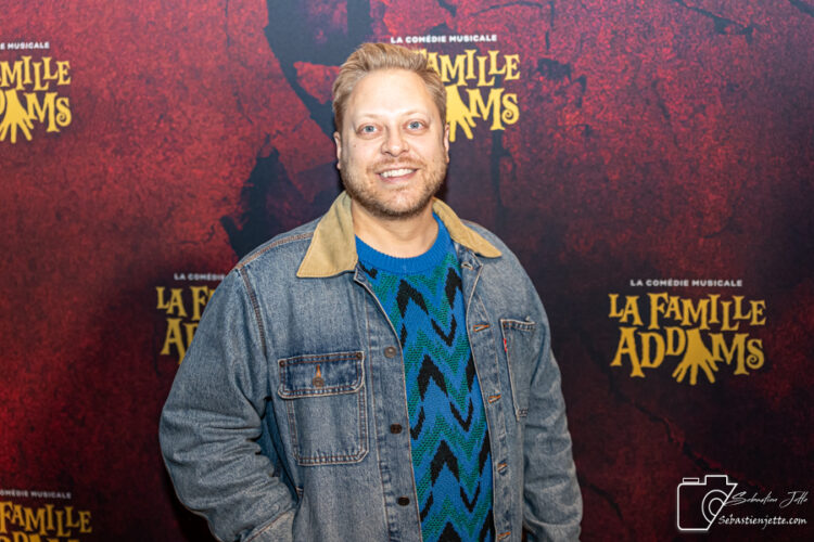 La comédie musicale «La famille Addams»: un spectacle grandiose avec des talents exceptionnels