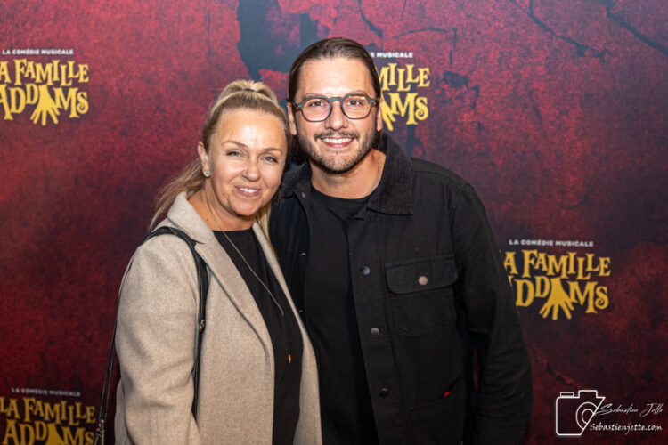 La comédie musicale «La famille Addams»: un spectacle grandiose avec des talents exceptionnels