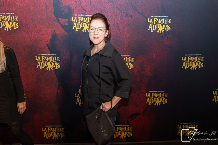 La comédie musicale «La famille Addams»: un spectacle grandiose avec des talents exceptionnels