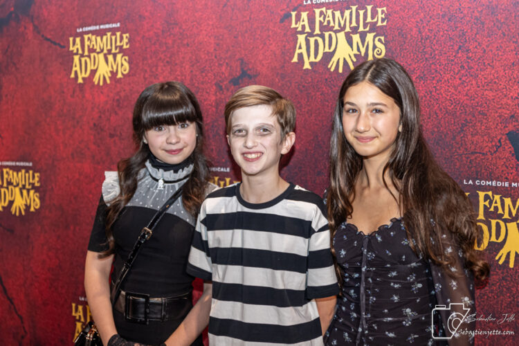 La comédie musicale «La famille Addams»: un spectacle grandiose avec des talents exceptionnels