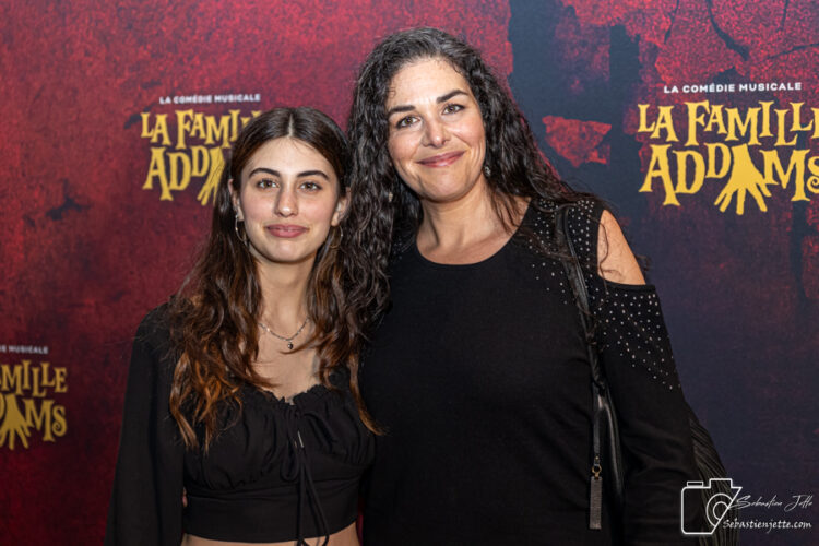 La comédie musicale «La famille Addams»: un spectacle grandiose avec des talents exceptionnels