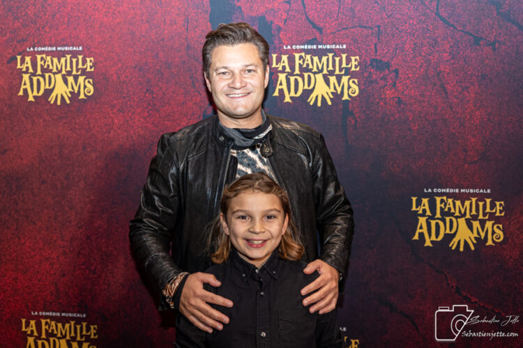 La comédie musicale «La famille Addams»: un spectacle grandiose avec des talents exceptionnels