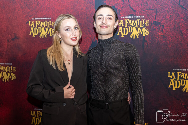 La comédie musicale «La famille Addams»: un spectacle grandiose avec des talents exceptionnels