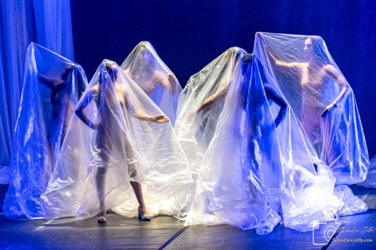 NYX par Johanne Madore / Pierre Przysiezniak / Collectif Chimère