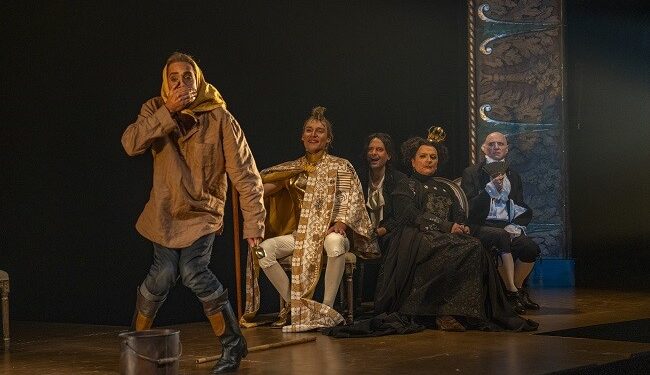 La Symphonie du Roi: Quand Louis XIV, Lully et Molière illuminent la scène avec leur magie créatrice