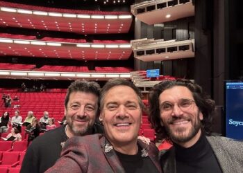 Entrevue – Patrick Bruel : son amour du Québec, les collaborations artistiques et le spectacle Parapapam