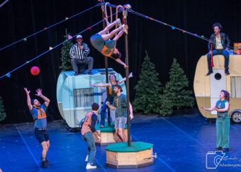 Découvrez les photos de Camping, le spectacle du temps des Fêtes!