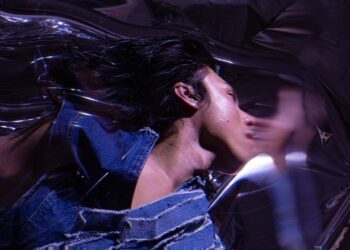 Plasticity/Desires: Une exploration sensorielle de la plasticité humaine