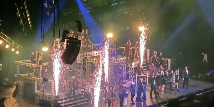 «Et c&rsquo;est pas fini» au Centre Bell : des retrouvailles électrisantes !