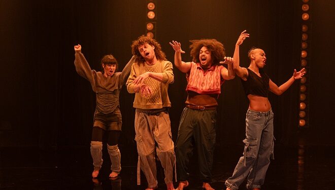 Danses au bord du Maelström: une ode à la résilience humaine