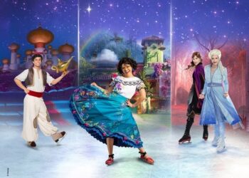 🎉🌟 Disney on Ice présente La Magie des étoiles à la Place Bell de Laval du 28 février au 3 mars !** 🌟🎉