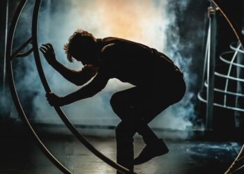 Machine de Cirque envoûte l’Église Saint-Charles-de-Limoilou de Québec