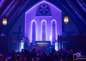 Premier cabaret de cirque de l’année au Monastère