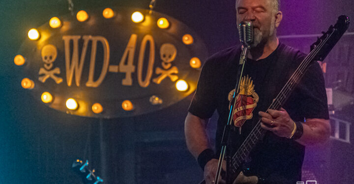 Wd-40 et Orloge Simard à guichet fermé aux Foufounes Électriques