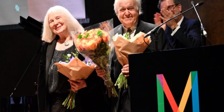 Vibrant hommage à deux bâtisseurs : Agnes Grossmann et Raffi Armenian honorés à la Salle Bourgie
