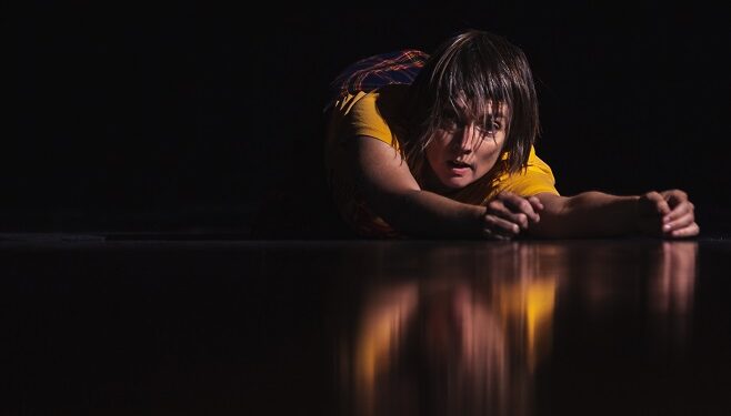 Plongée intime dans « Between Me and You » : Heidi Strauss électrise l&rsquo;Agora de la Danse