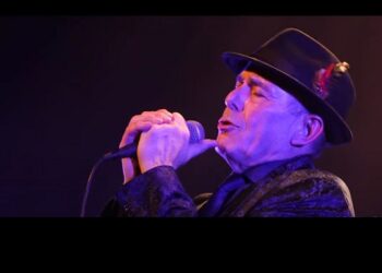 Vibrant hommage de Robert Shea : Leonard Cohen revit au Cabaret du Casino de Montréal