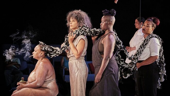 « Carte noire nommée désir » de Rébecca Chaillon : une ode puissante à la femme noire