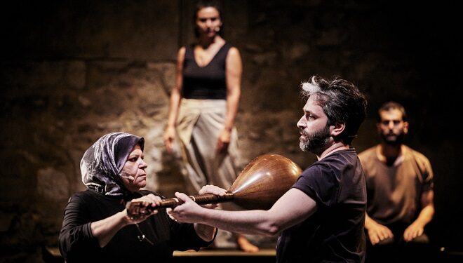 Du temps où ma mère racontait : Une ode poignante à la résilience et à l’amour maternel