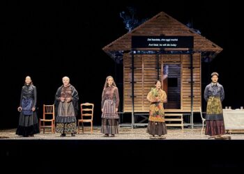 Catarina et la beauté de tuer des fascistes : une pièce percutante qui questionne la violence et la vengeance