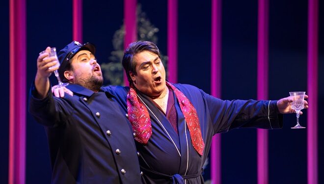 La Chauve-Souris : Une opérette pétillante et revisitée à l’Opéra de Québec