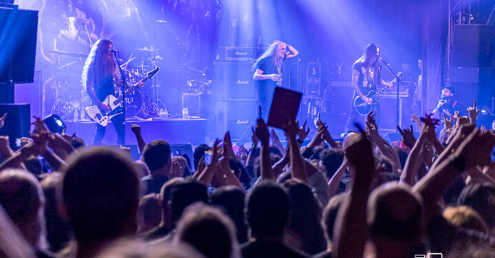 Sebastian Bach enflamme le Théâtre Beanfield avec ses hits inoubliables