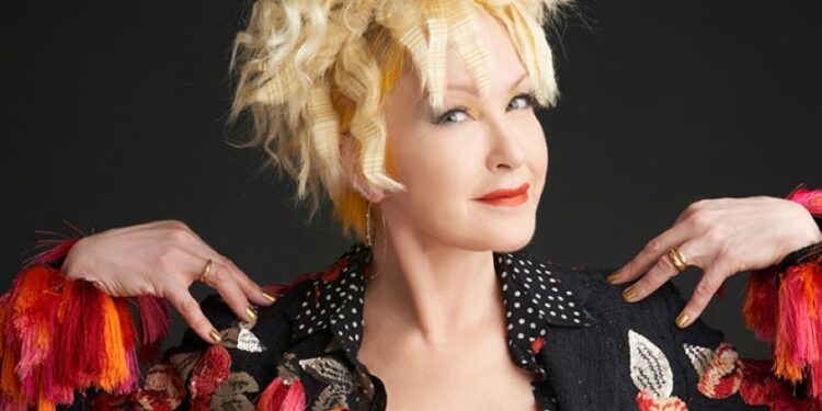 Cyndi Lauper lancera sa tournée d’adieu à Montréal