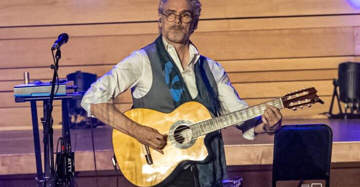 FIJM : La rumba et le flamenco de Jesse Cook à la Maison symphonique