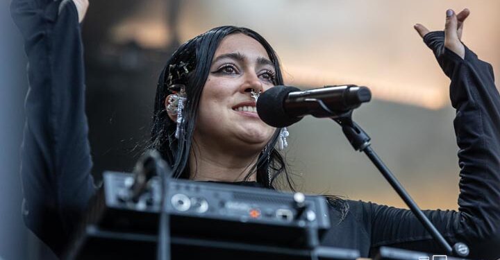 KROY(Camille Poliquin) : Une musicienne aux multiples facettes