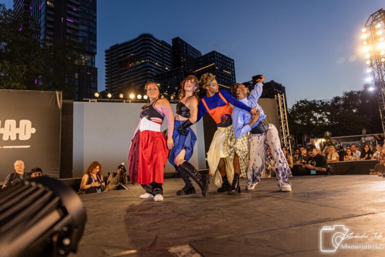 Défilé anniversaire : 65 ans marqués par la mode