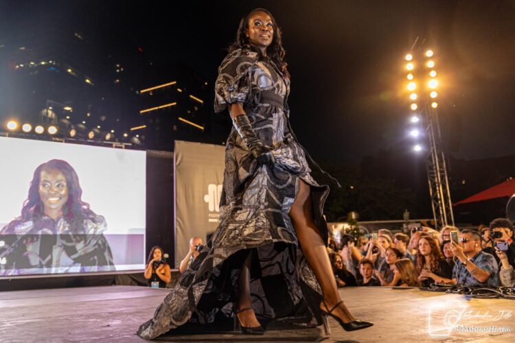 Défilé anniversaire : 65 ans marqués par la mode