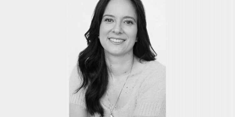 Dolly de Marianne Girard, une nouvelle plume divertissante et rafraichissante à découvrir.