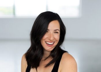 Retiens-moi, une histoire d’amour avec l’Abitibi par une plume riche et imagée