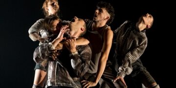 Nova Express de Alejandro Sajgalik: une exploration de la condition humaine à travers la danse!
