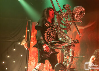 W.A.S.P. célèbre 40 ans de « One Alive » et électrise Montréal