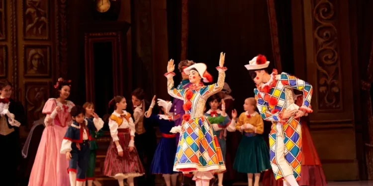 60 ans de Casse-Noisette aux Grands Ballets :  Luminosité somptueuse, décors radieux, danses féériques