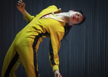 She and the other(s): Un voyage au cœur de soi