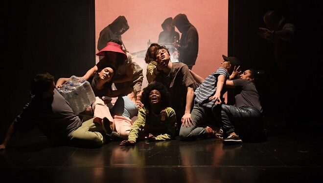 Une Fin au Centre du Théâtre d’Aujourd’hui : une étincelle d’espoir