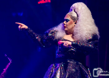 Avec Spraynet, Rita Baga rend un hommage électrisant aux années 80