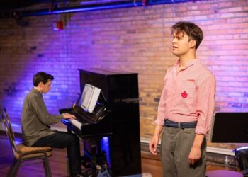 Resurrection:  une œuvre de pointe au Théâtre Centaur