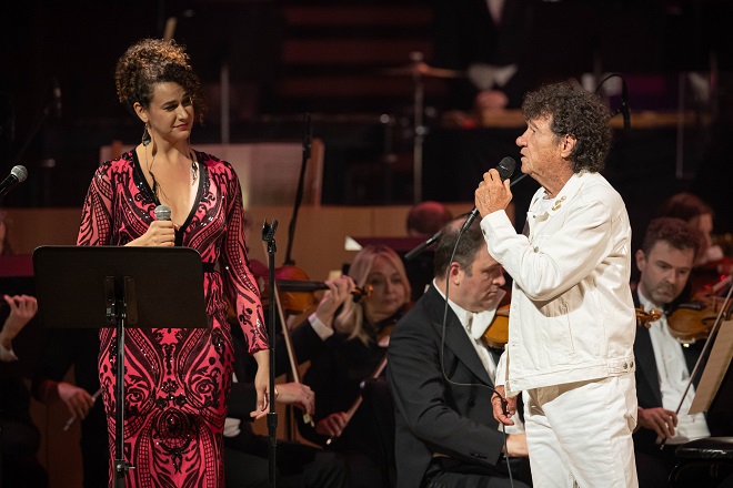 Charlebois Symphonique : ExtraORDINAIRE